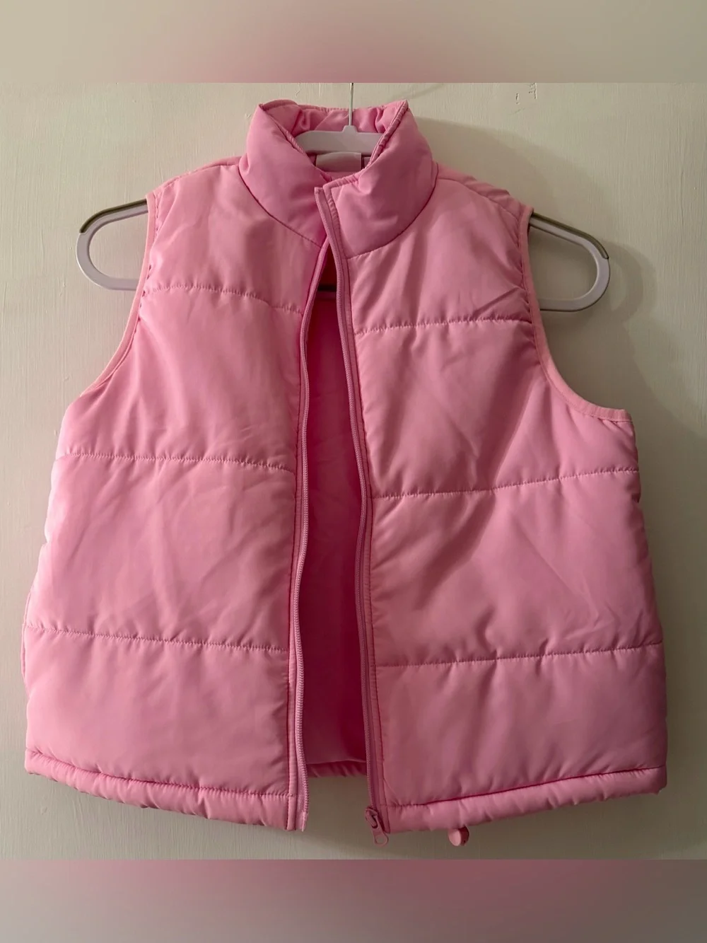 Cabana by Crown & Ivy Woman’s Pink Quilted Puffer Vest